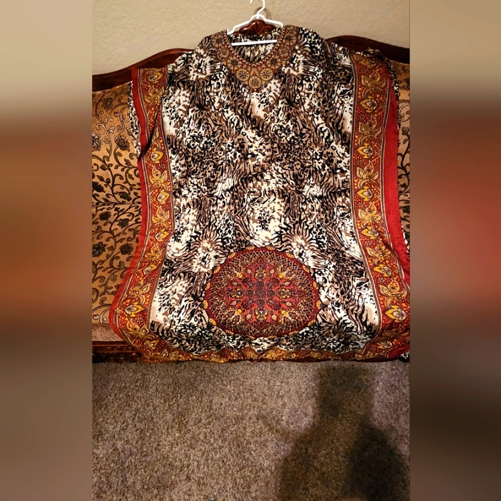 A women's African Mumu